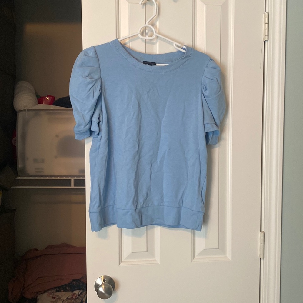 Light blue puffy short sleeve sweatshirt